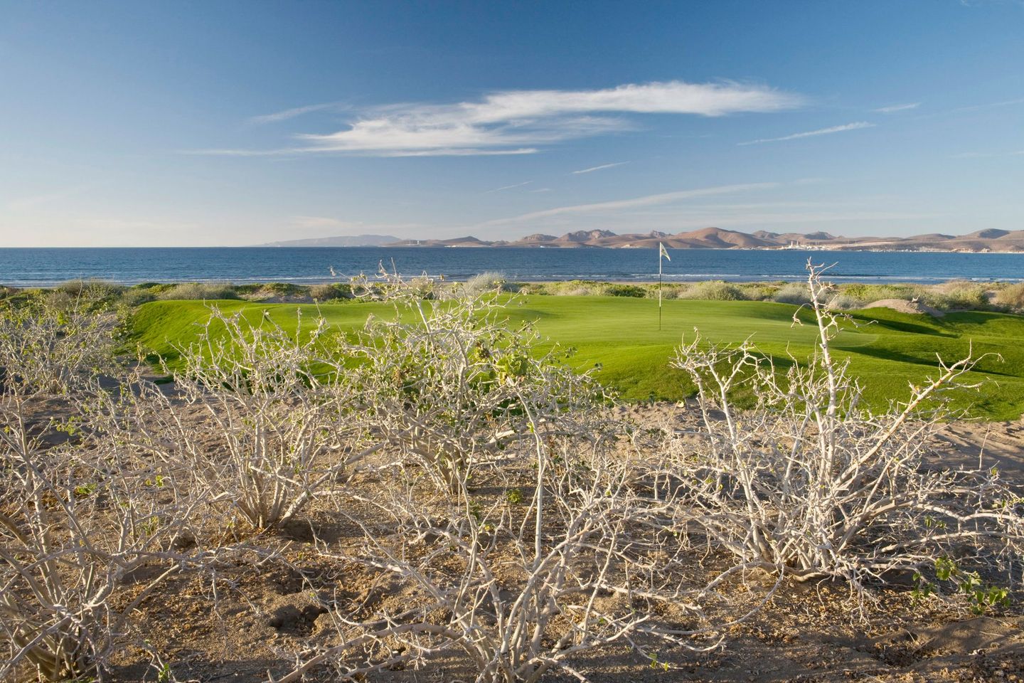 Paraiso del Mar Golf & Country Club