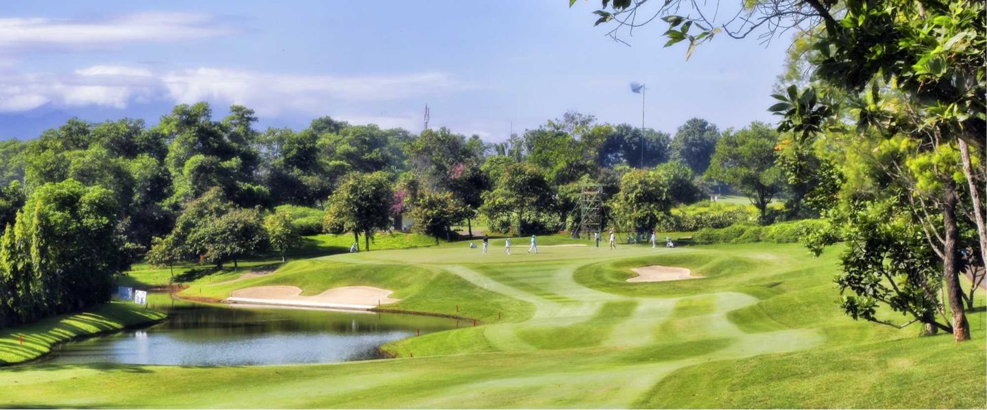 Lake Course