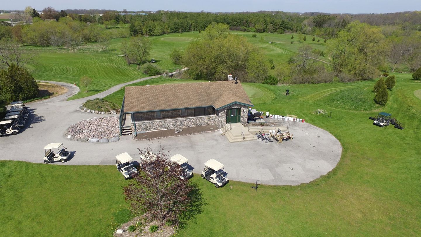 Sunset Hills Golf Course & Driving Range