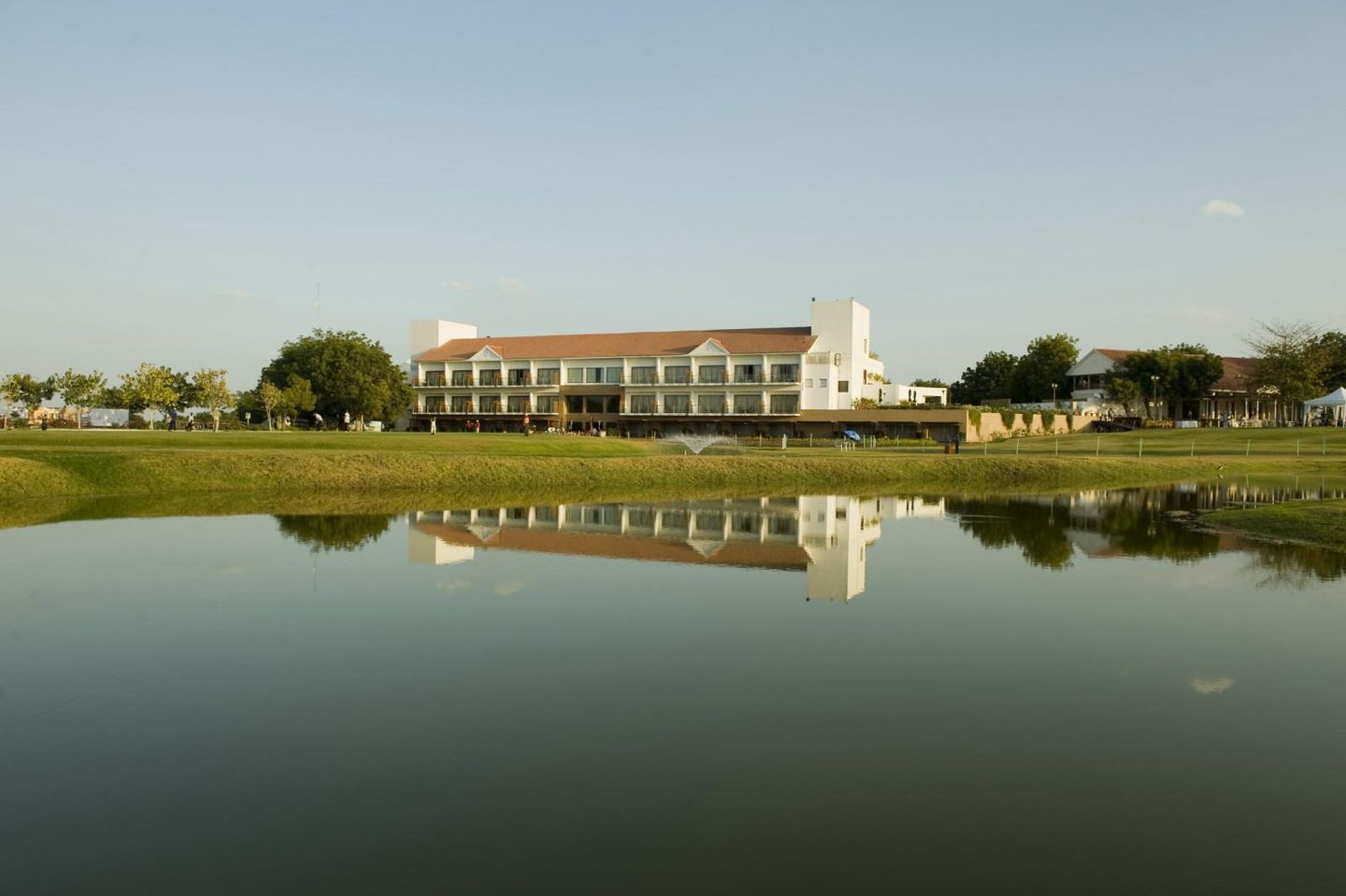 Kensville Golf & Country Club