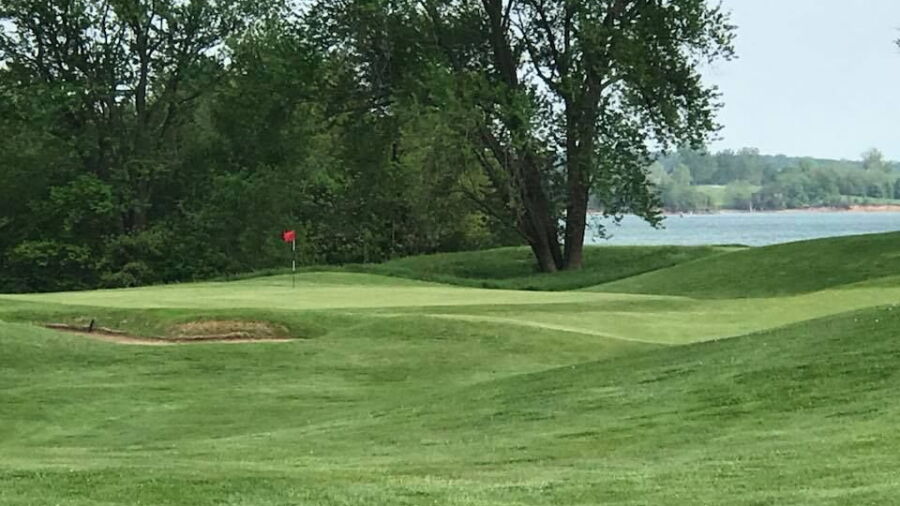 Outlaw at Paradise Pointe Golf Complex: #9