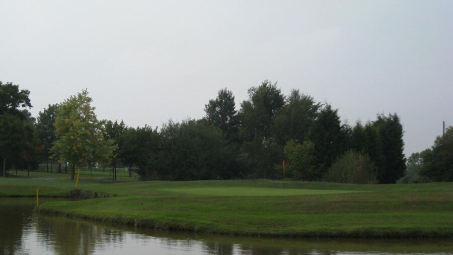 Oakridge GC: 16th