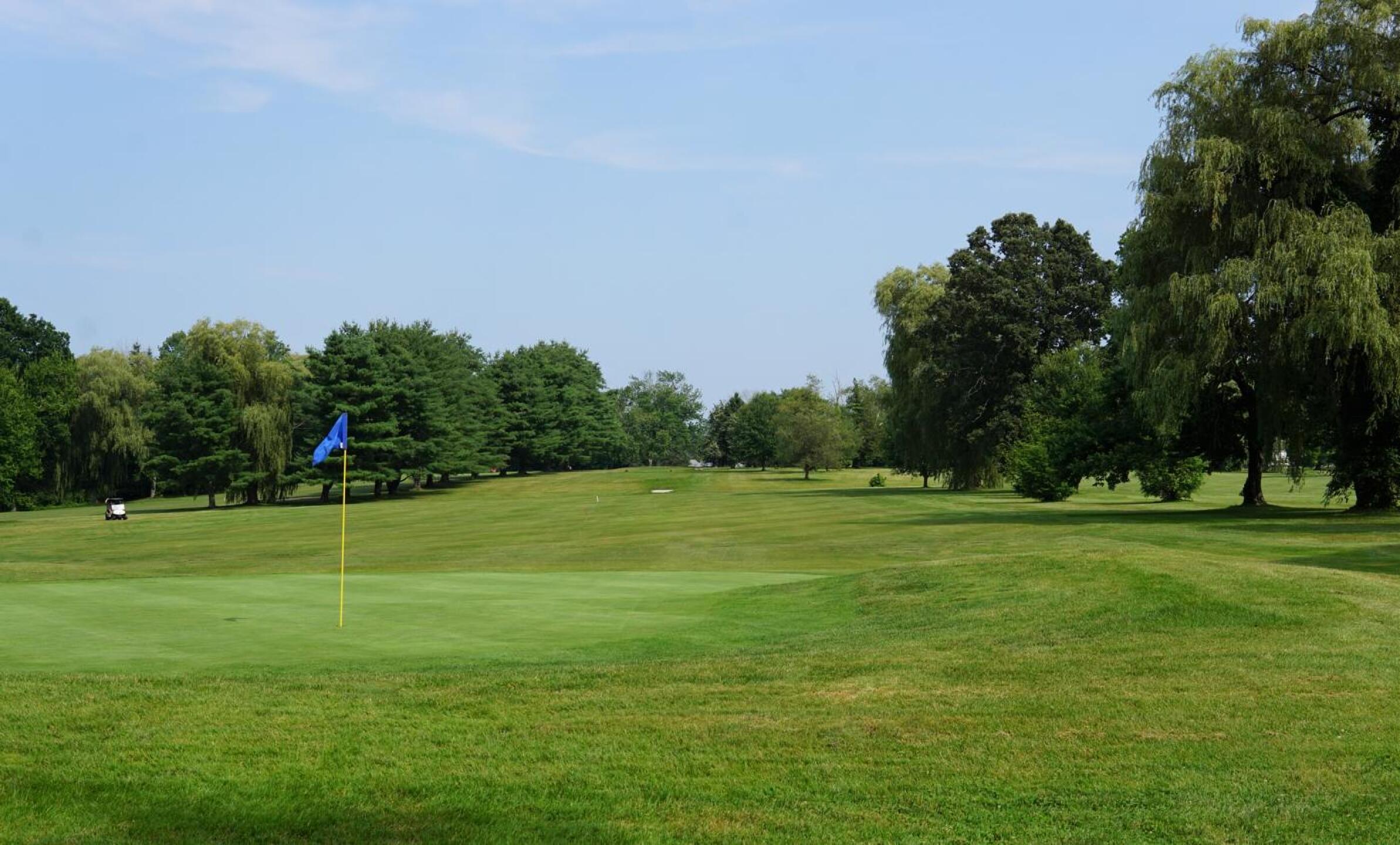 For many golfers the third hole will be a drive and a pitch. (Photo submitted by AptlyLinked on 07/14/2023)