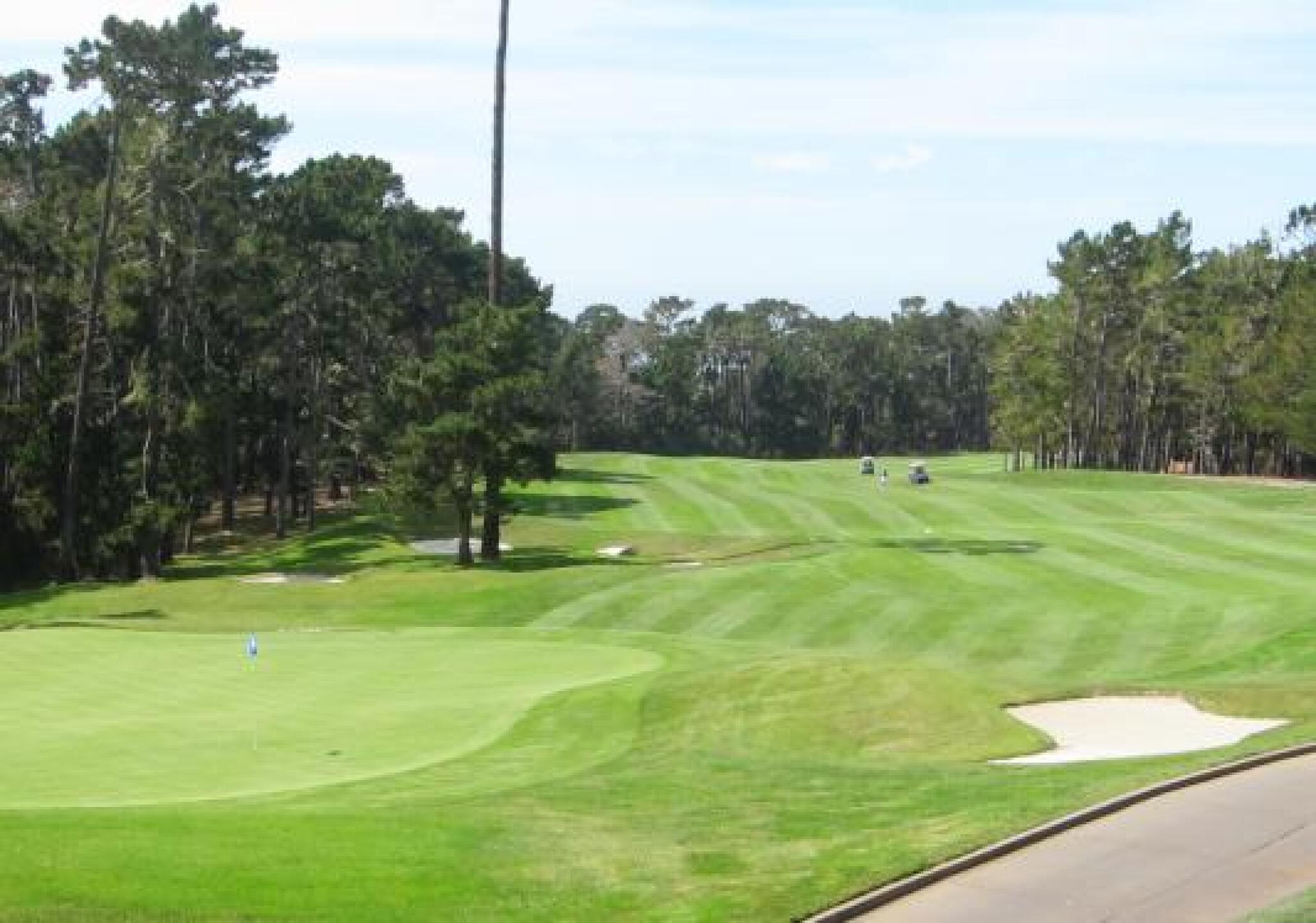 18th from club house, great finishing hole (Photo submitted by bhoggjr on 10/04/2012)