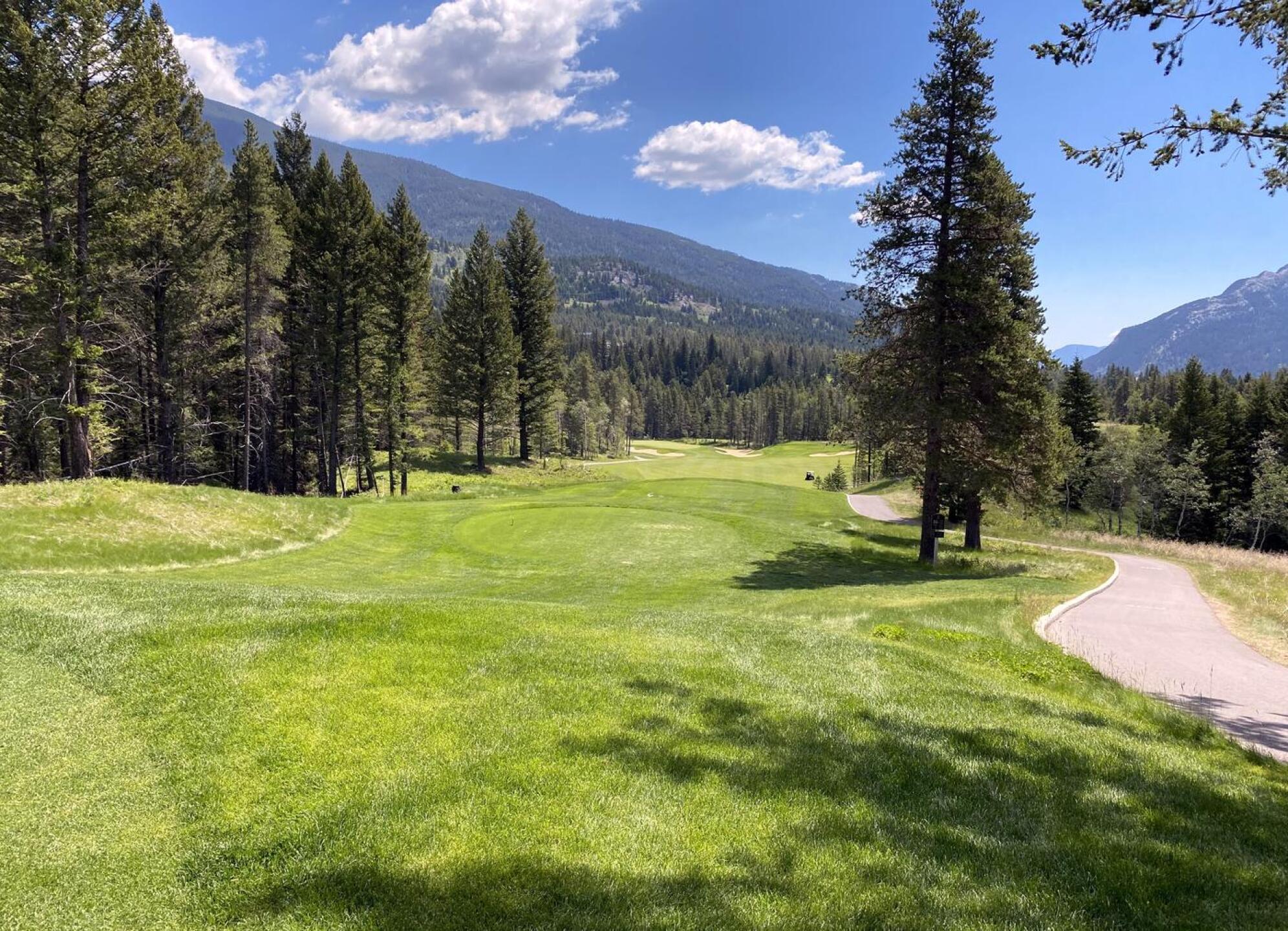 Crowsnest Pass GC, Hole 16, Par 4, 396 yds (Photo submitted by DYakimec on 06/30/2021)