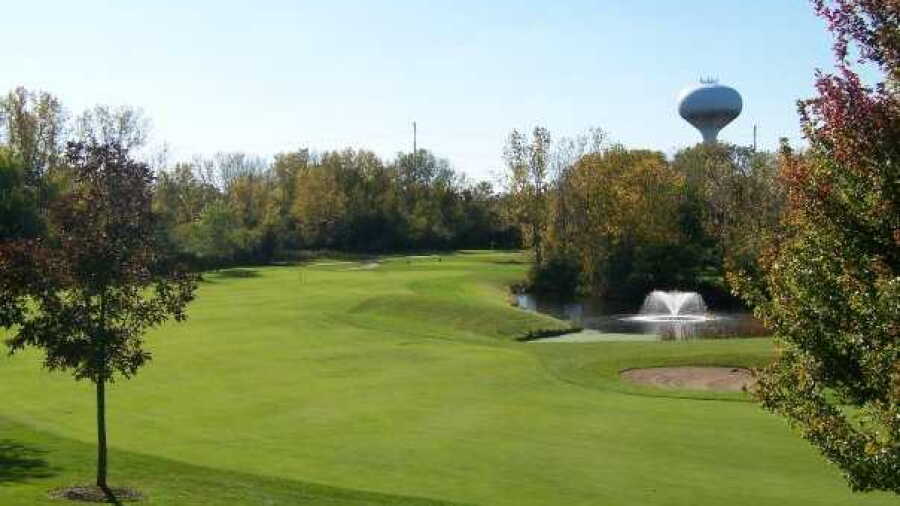 Lake Bluff GC: #18