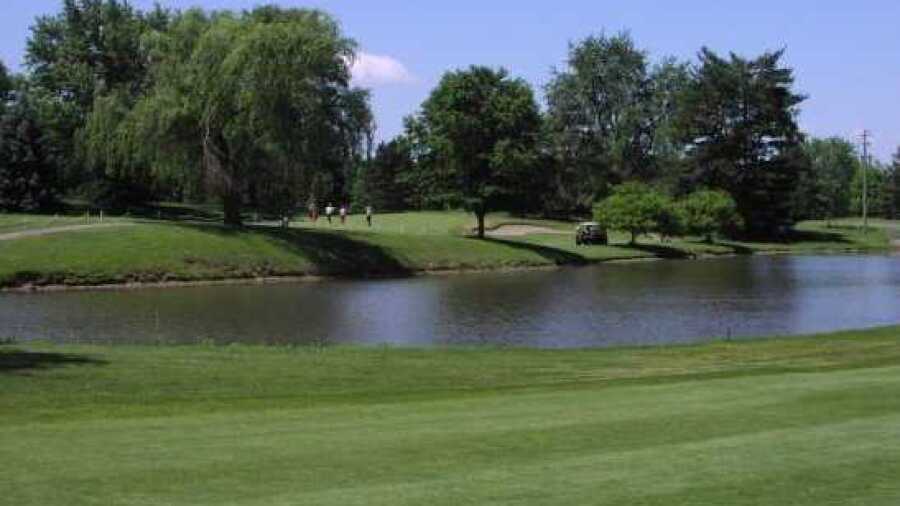 Elks 51 GC: #4
