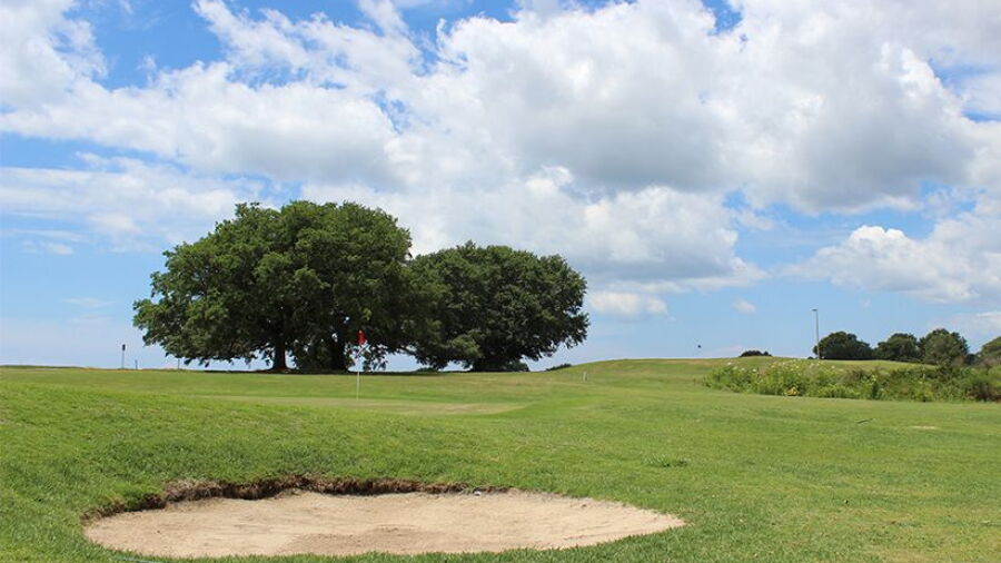 Bay Breeze GC