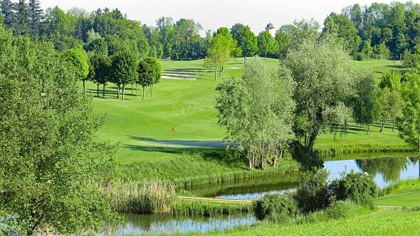 Schloss Guttenburg GC - 18-hole: #12