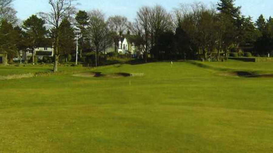 Hallowes GC