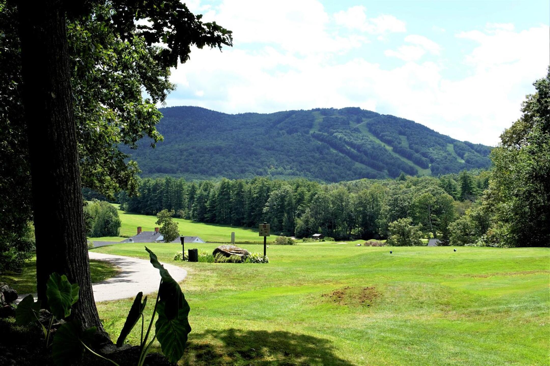 View from beside tee eighteen, a stunning par-3 of 183 yards. (Photo submitted by AptlyLinked on 08/14/2023)