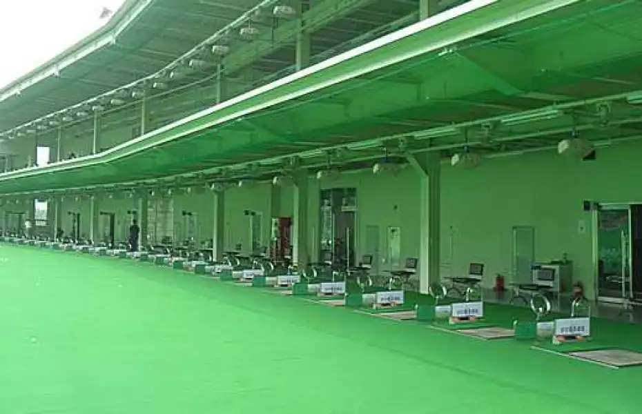 Gwangyang GC: Driving range