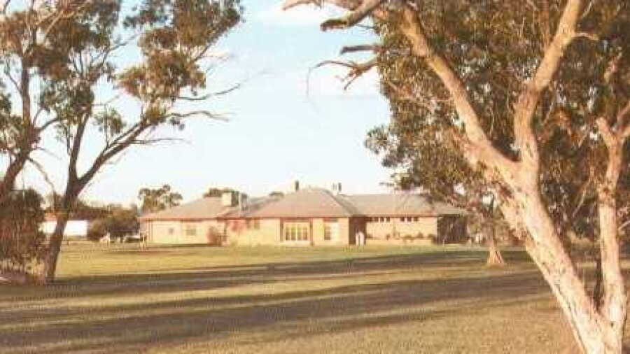 Trundle GC: Clubhouse