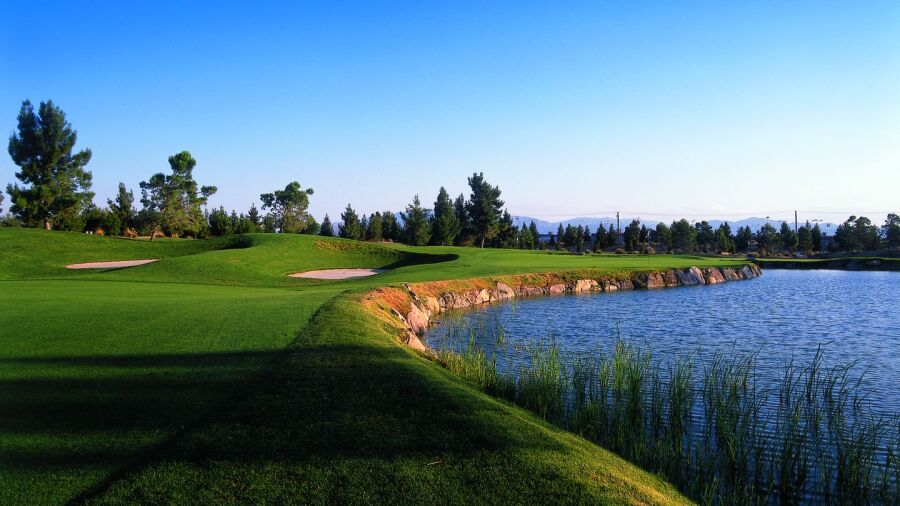 Desert Pines GC: #7