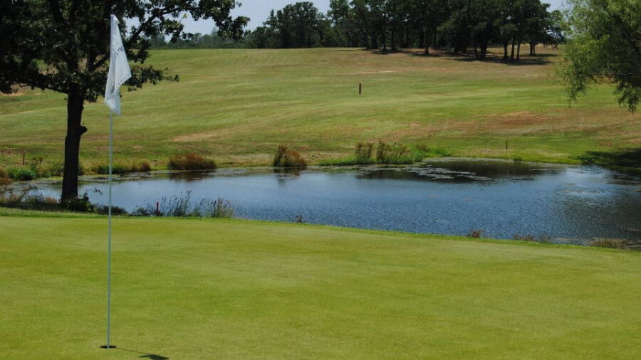 Top O' The Lake CC