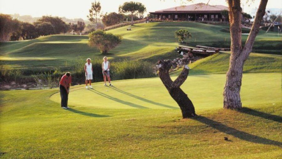 Balaia Village GC: clubhouse