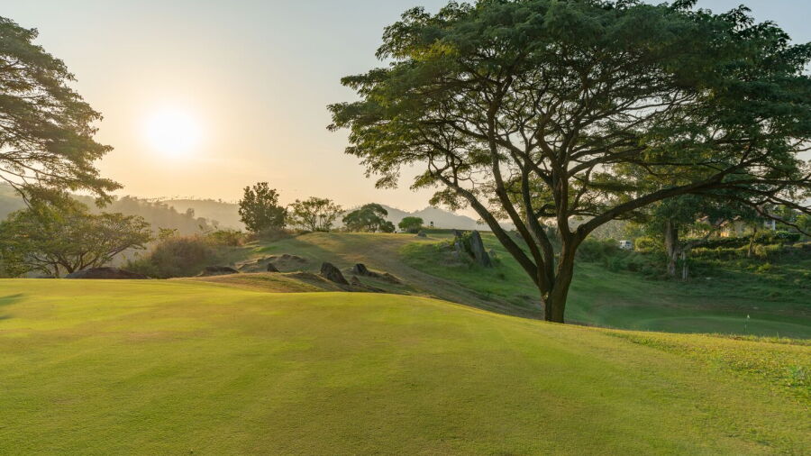 Victoria Golf & Country Resort
