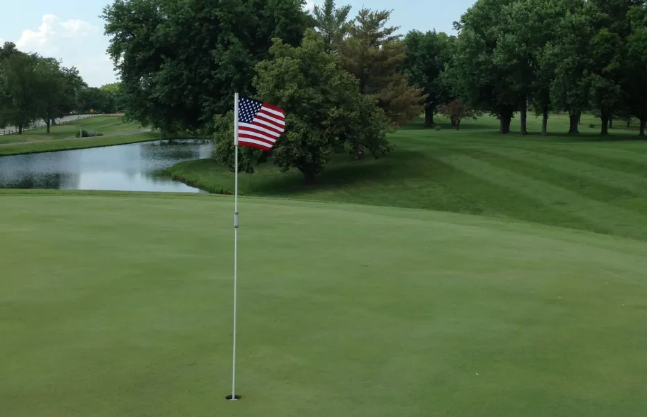 Country Club in Illinois, USA GolfPass
