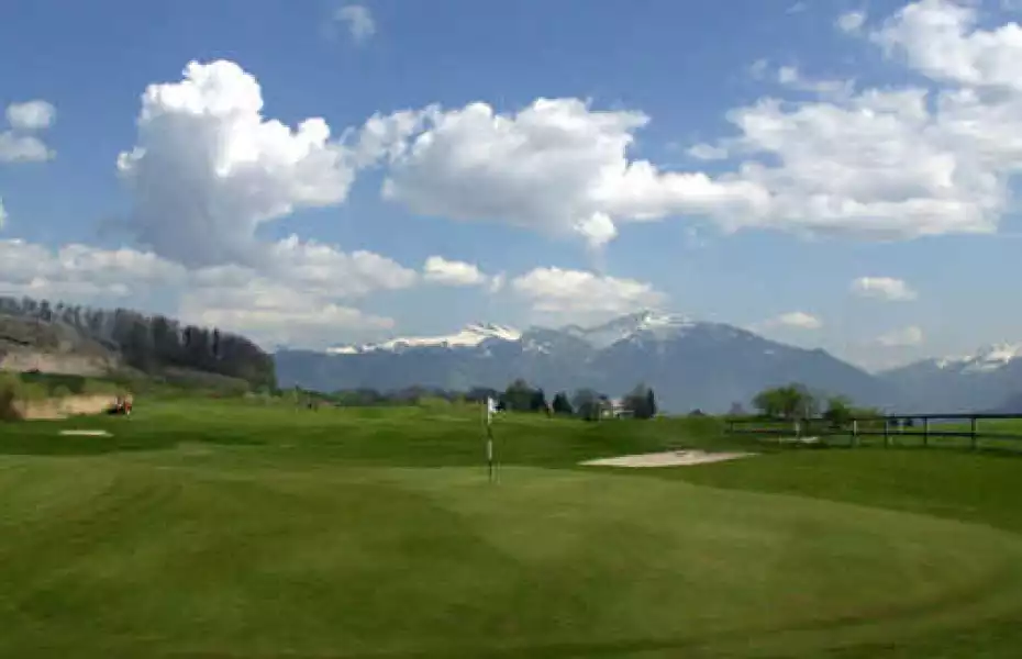 Nuolen GC - 9 Hole