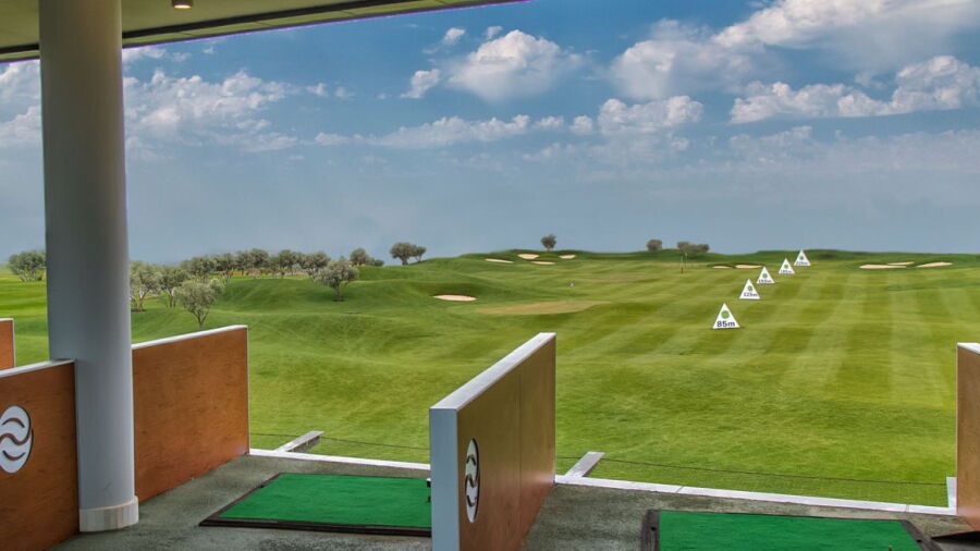 Dreamland GC: Driving range