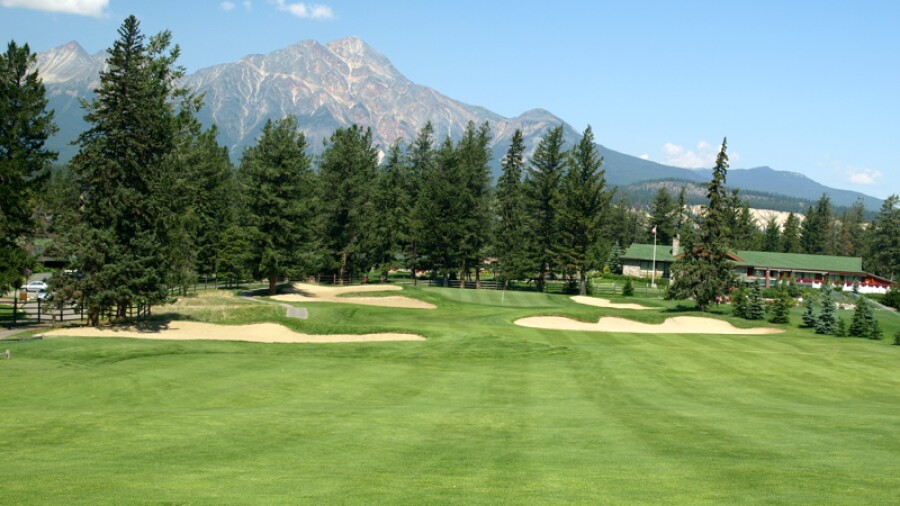 Fairmont Jasper Park Lodge Golf Course - hole 18
