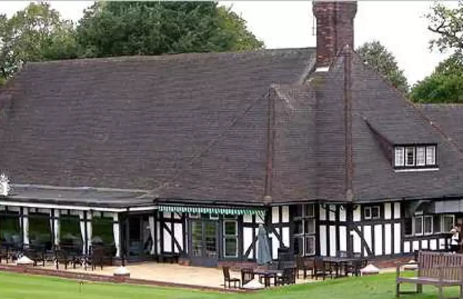 Wollaton Park GC: Clubhouse