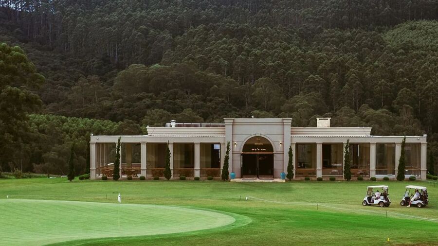 Serras Altas Golf Estate: Clubhouse