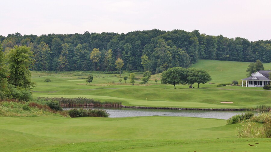 Greystone Golf Club - no. 18