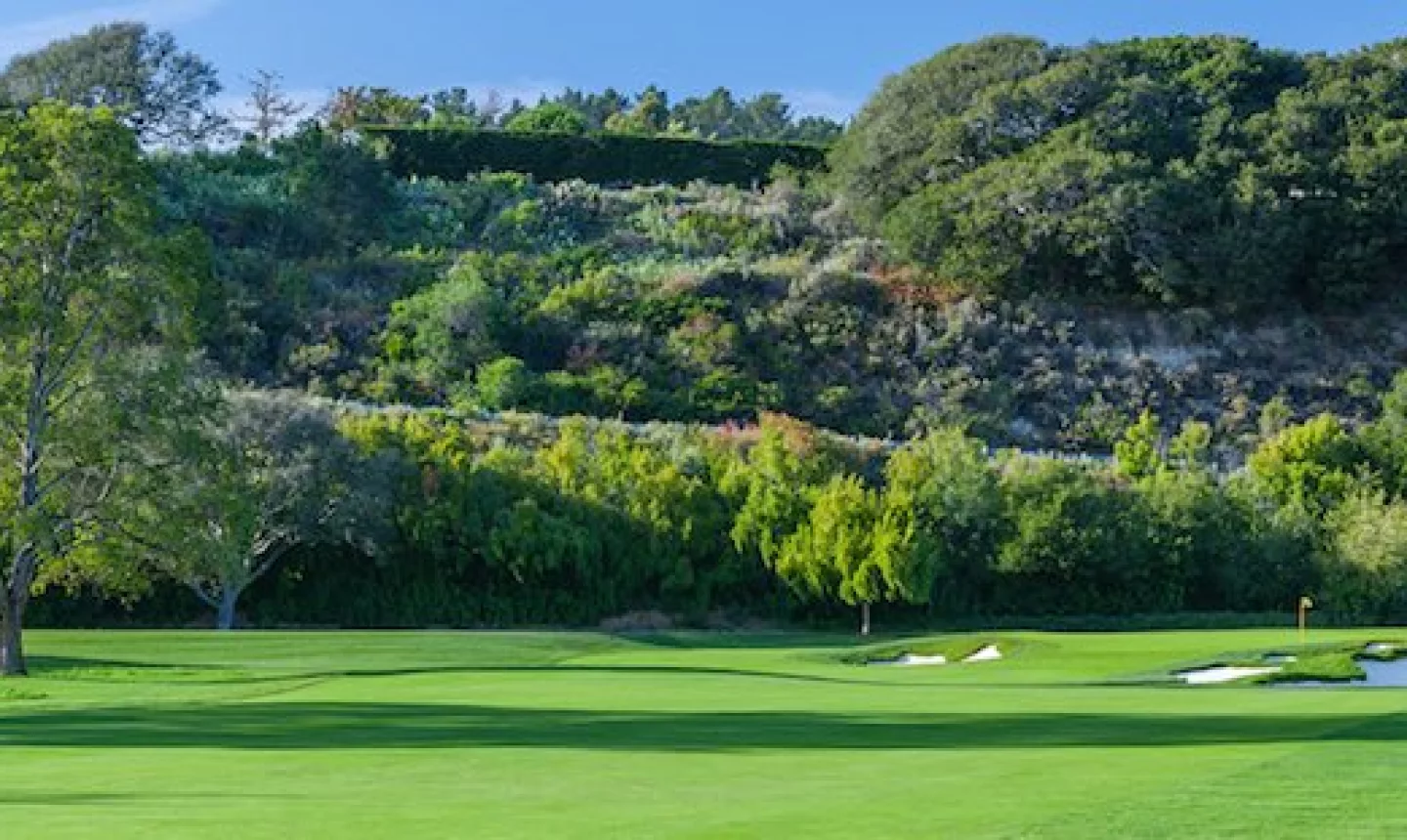 Rustic, eye-catching bunkering at Quail Lodge