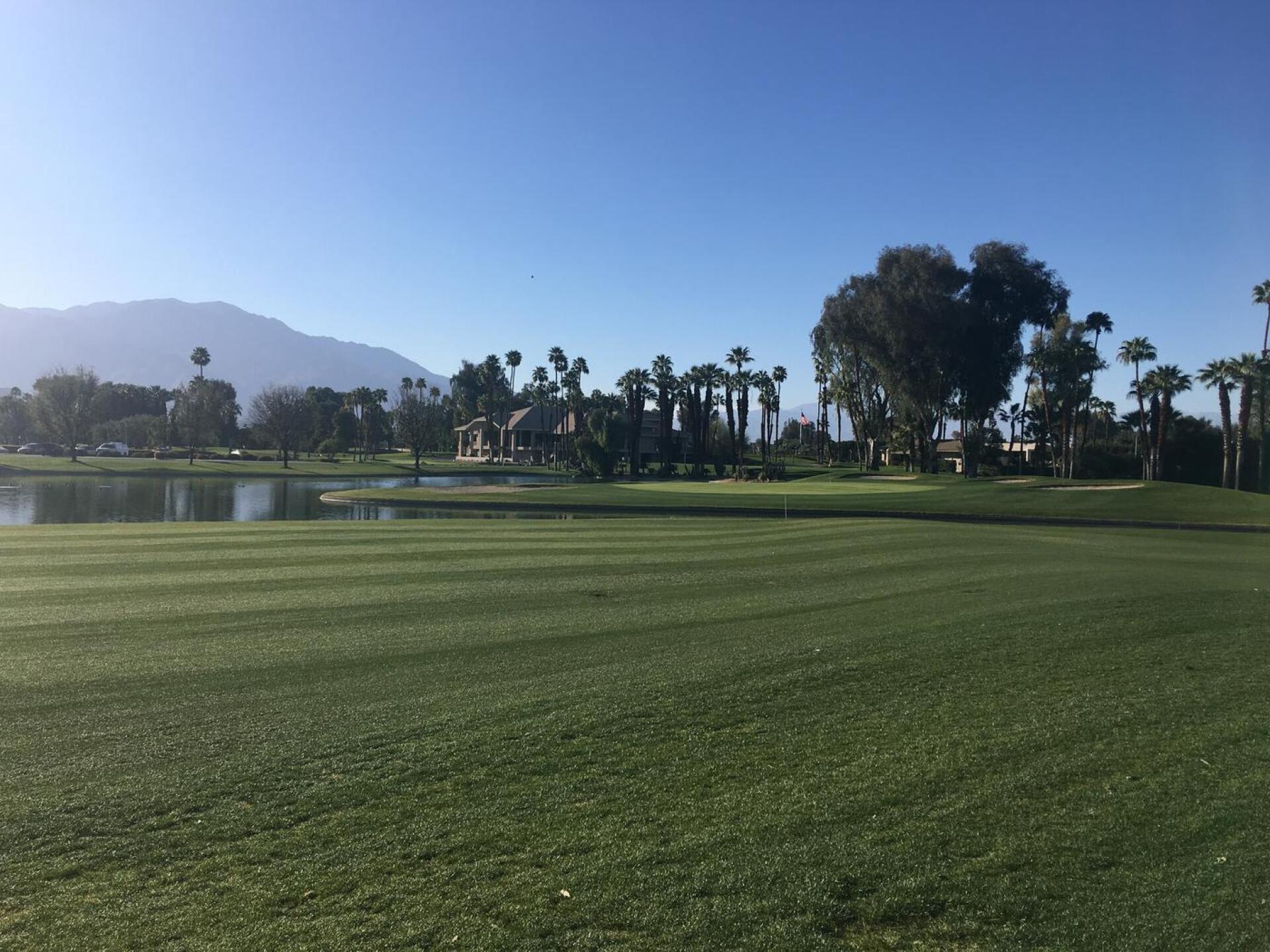 Approach to the green on 18 (Photo submitted by u000002481870 on 03/03/2021)
