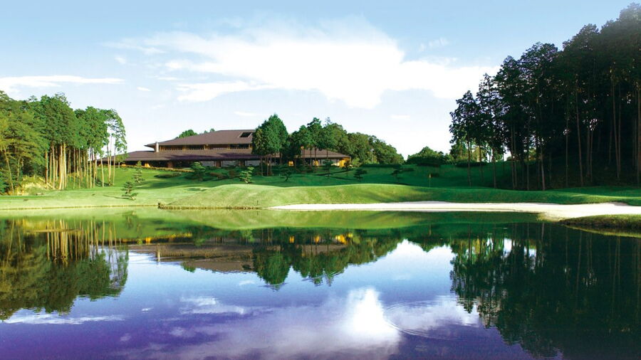 Chukyo GC Ishino: Clubhouse