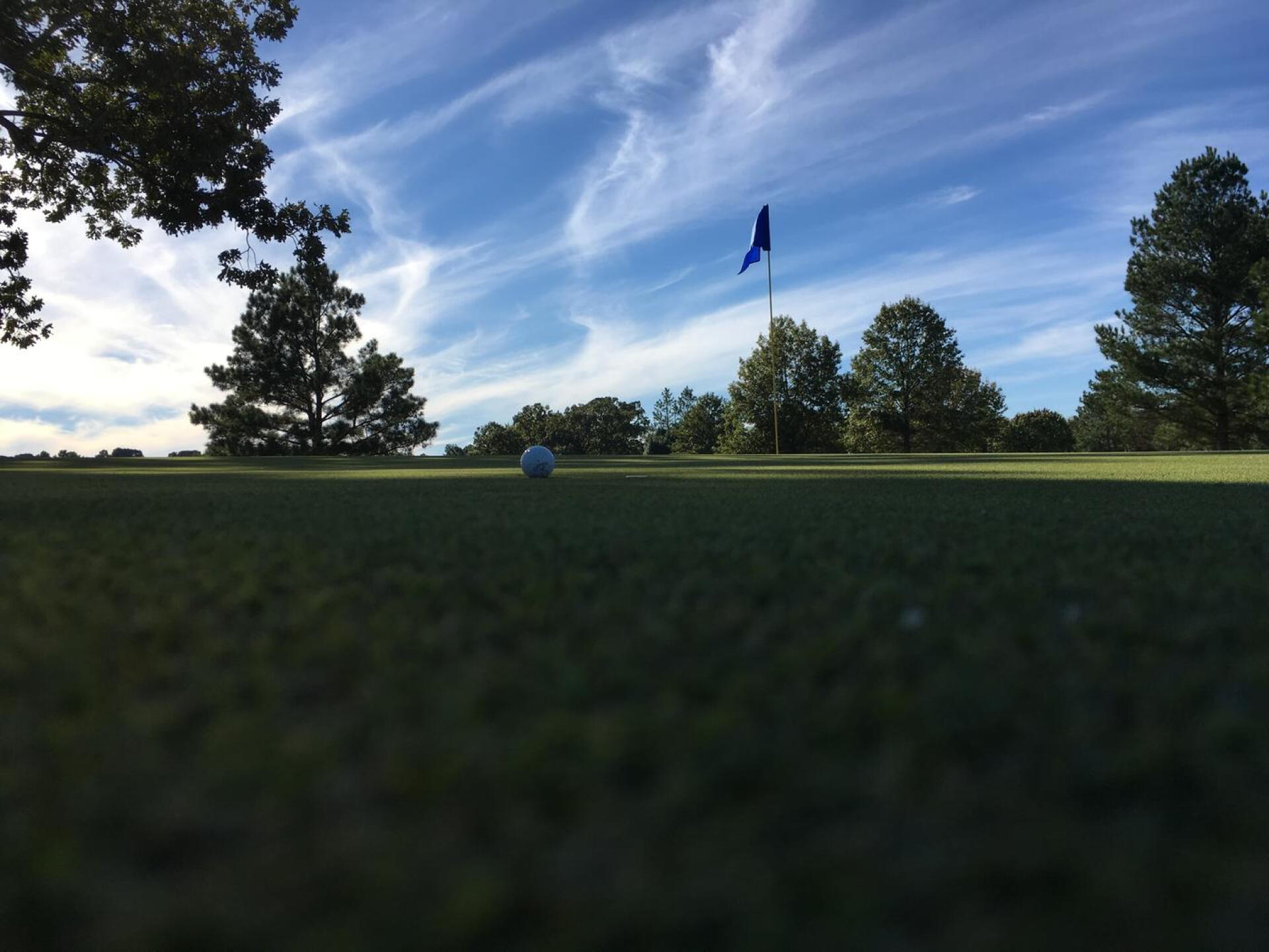 Par 3 6th (Photo submitted by Rolland6977970 on 10/23/2018)