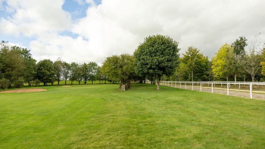Naunton Downs GC
