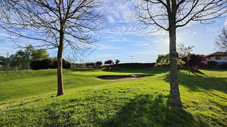 Deva Golf Pitch & Putt