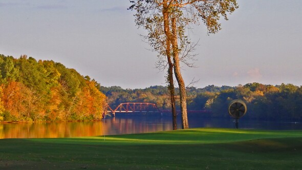 Champions Retreat - Island golf course - 4th hole
