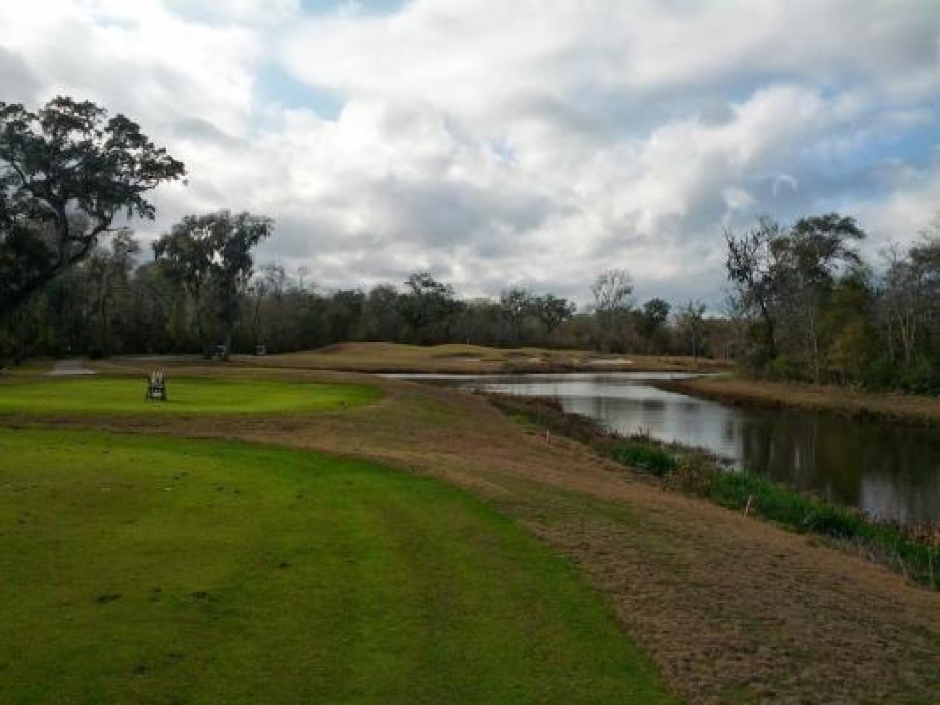 Challenging par-3, #8 (Photo submitted by ConnieBlack on 05/26/2014)
