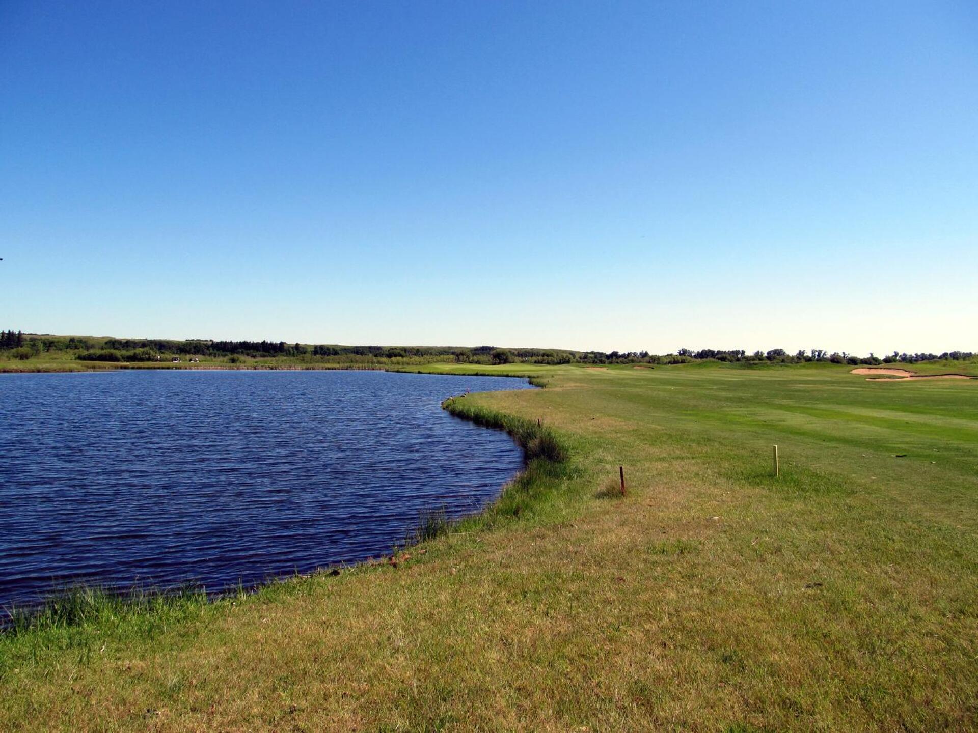 Moonlake G&CC, Heather, Hole 1, Par 5, 510 yds (Photo submitted by DYakimec on 03/26/2020)