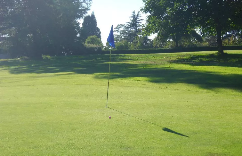 Queen Elizabeth Park Pitch & Putt