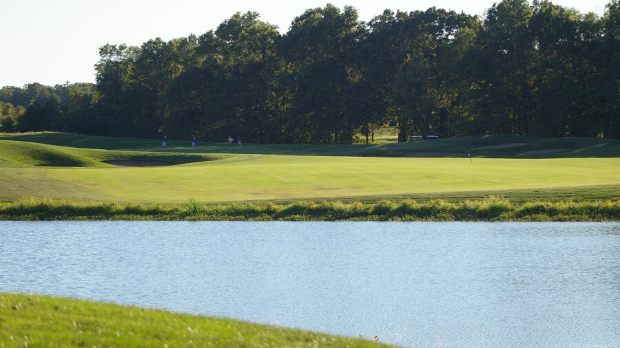 Bull Run G.C. - 1st hole