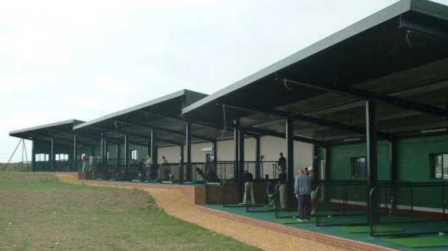 Heydon Grange GCC: Driving range