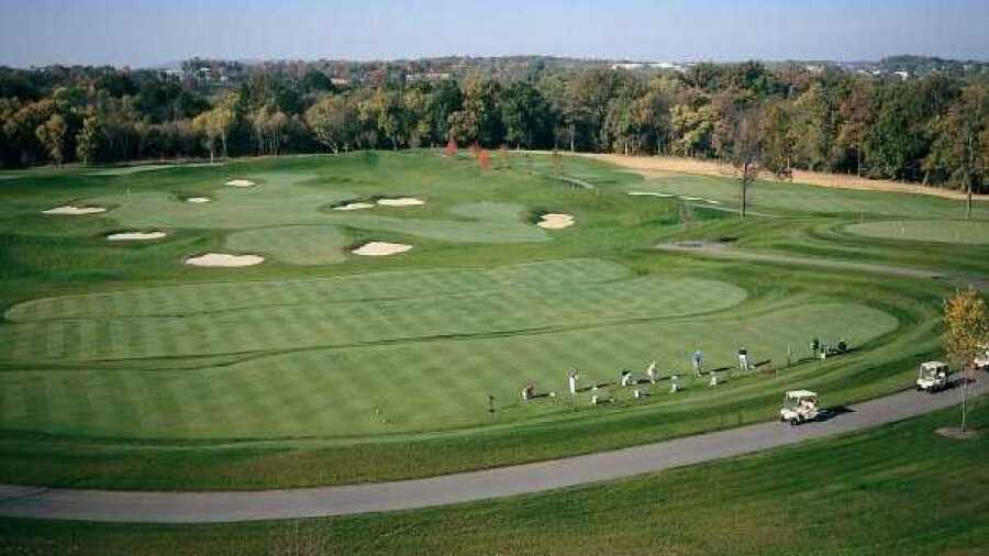 Regents' Glen CC: Practice area