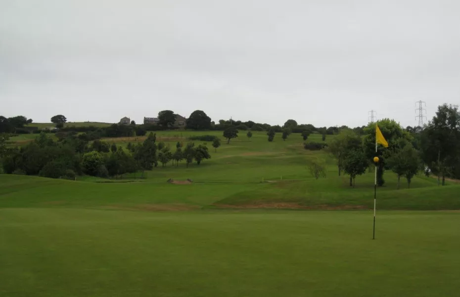 Harwood GC: 17th green