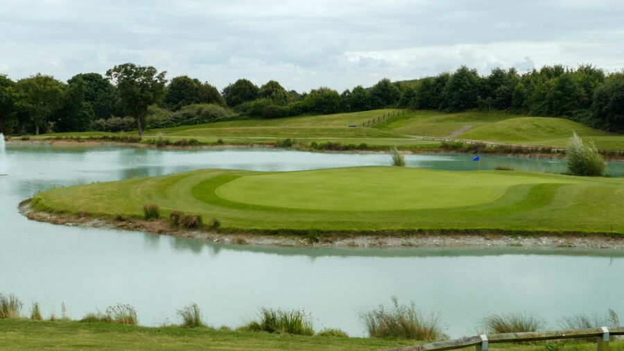 Woodlands GCC - Signature: #17