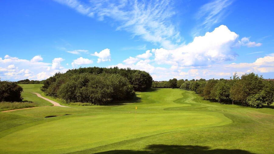 Oulton Hall GC: #12