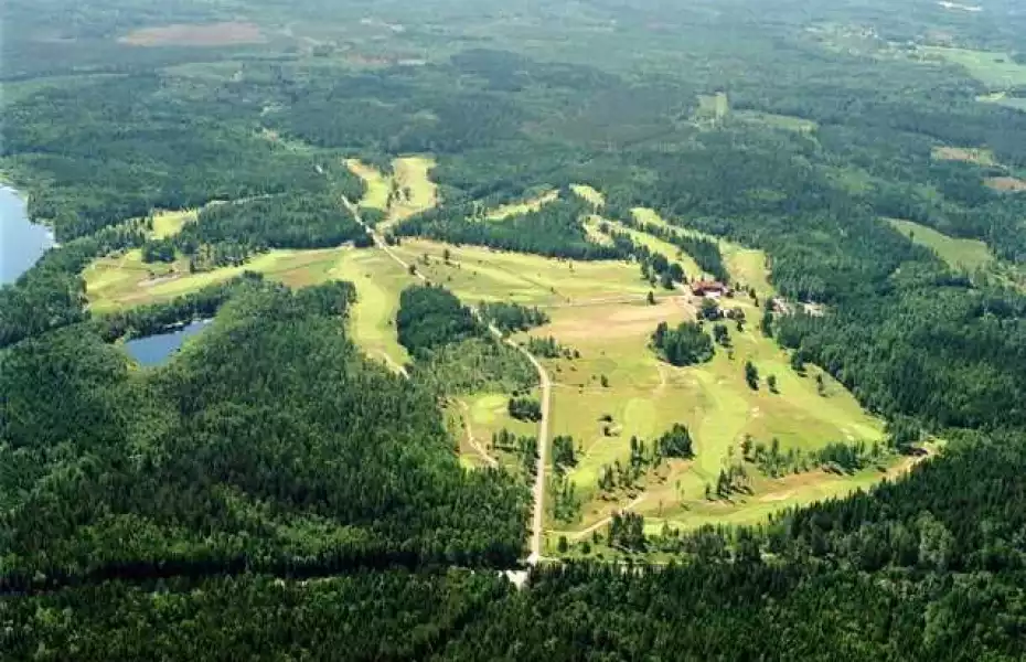 Arboga GC: Aerial view