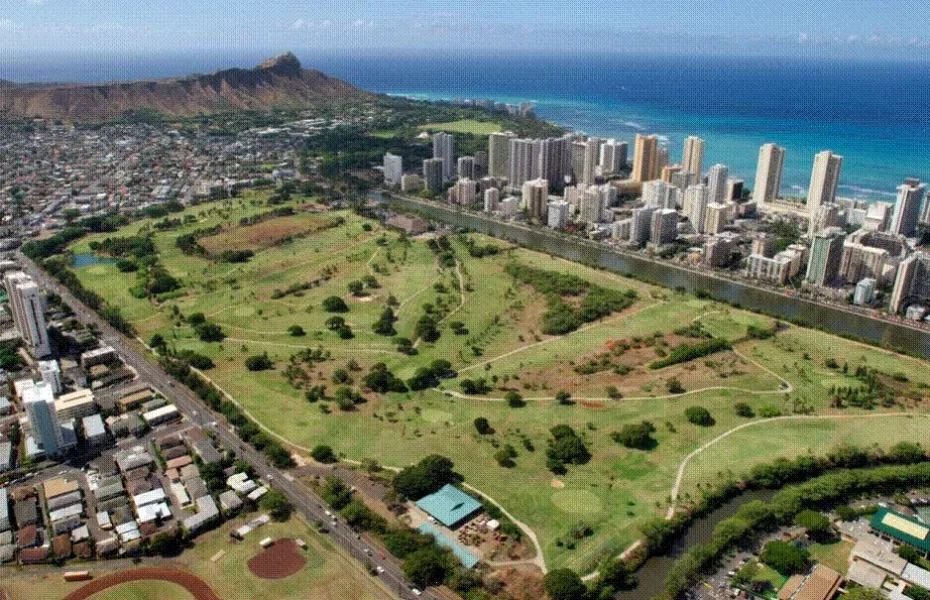 Ala Wai GC: aerial view