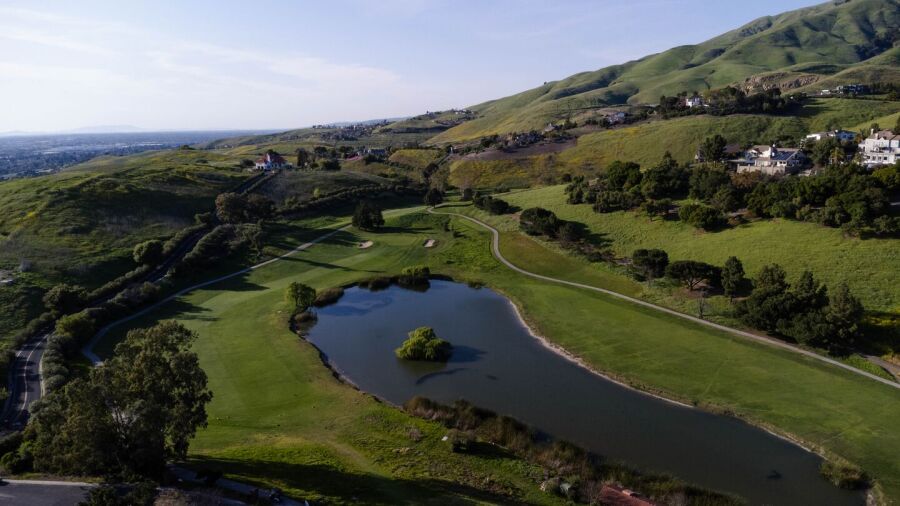 Bay View GC: Aerial
