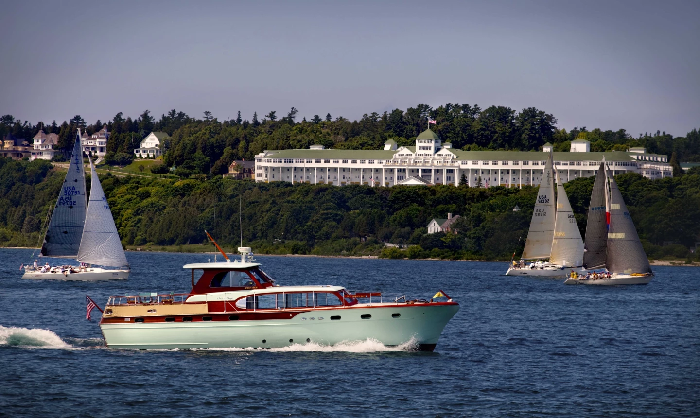 The Grand Hotel - Harbor 