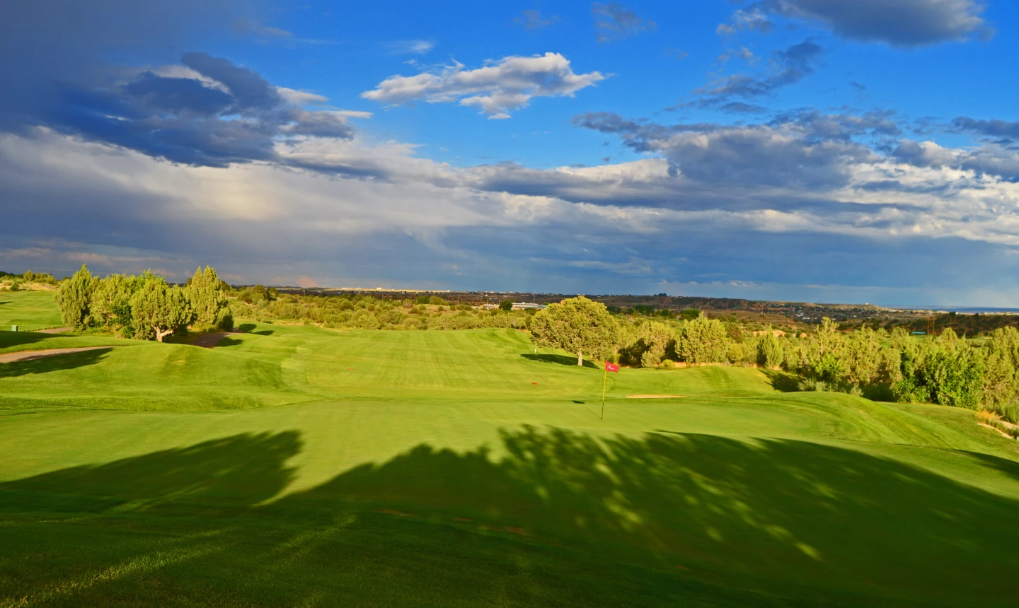 Pinon Hills G.C. - 18th