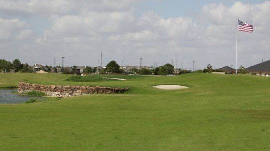 Sterling CC: #18